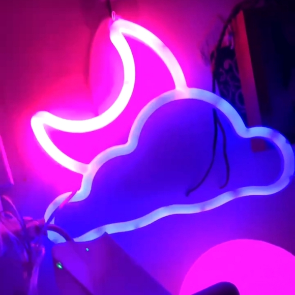 Neon LED USB & battery cloud sign. Other styles … - Picture 2 of 2